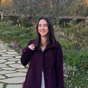 Meet your Posher, Madeline